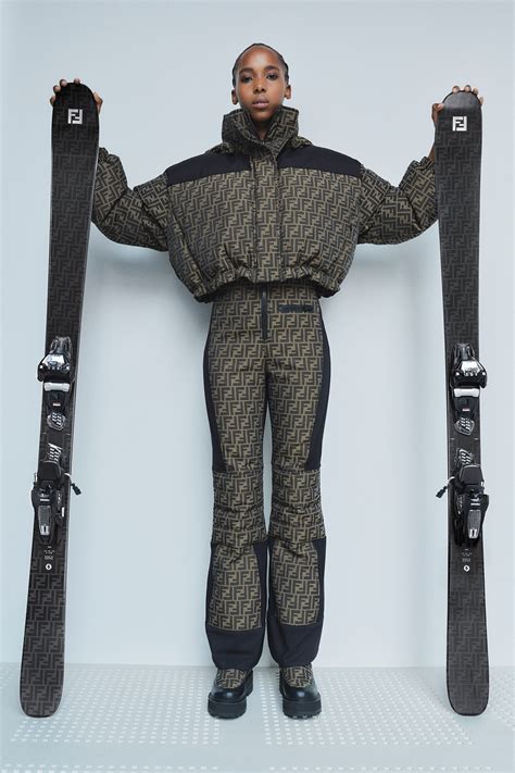 fendi ski outfit